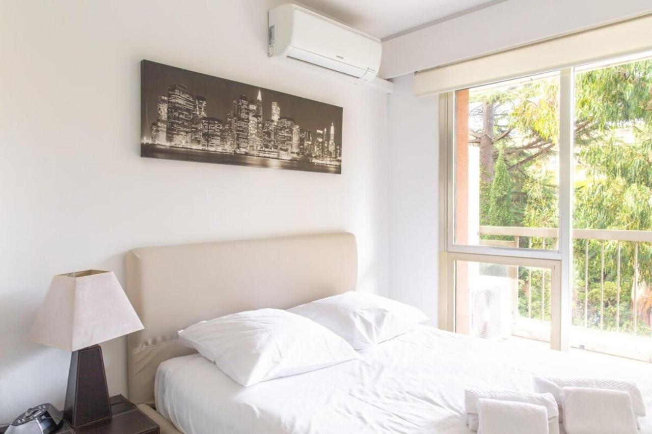 Furnished Air-Conditioned Apartment With Terrace Near The City Center Канны Экстерьер фото